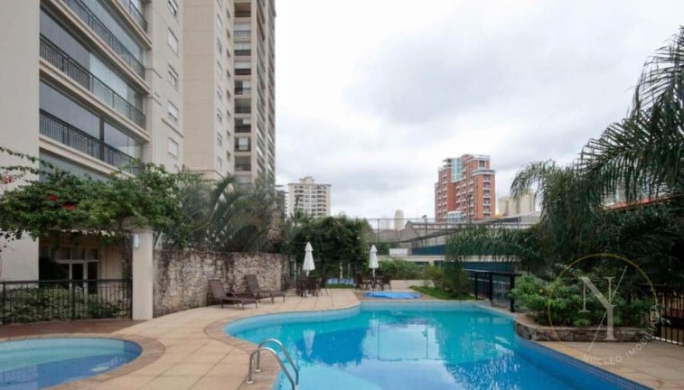 Apartamento com 3 Quartos à Venda, 235 m² em Vila Gomes Cardim - São Paulo