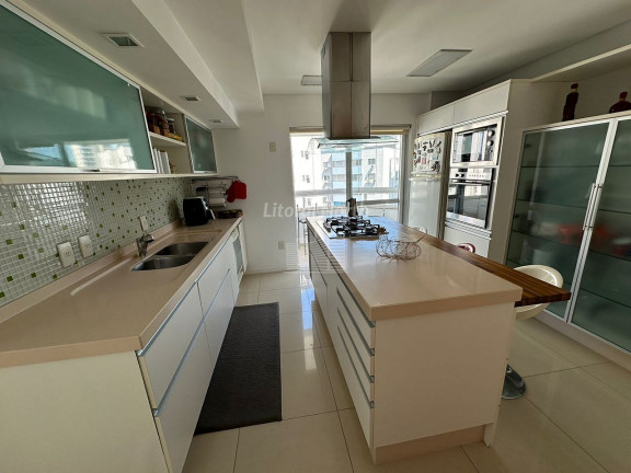 Imagem Apartamento com 3 Quartos à Venda, 280 m² em Centro - Balneário Camboriú