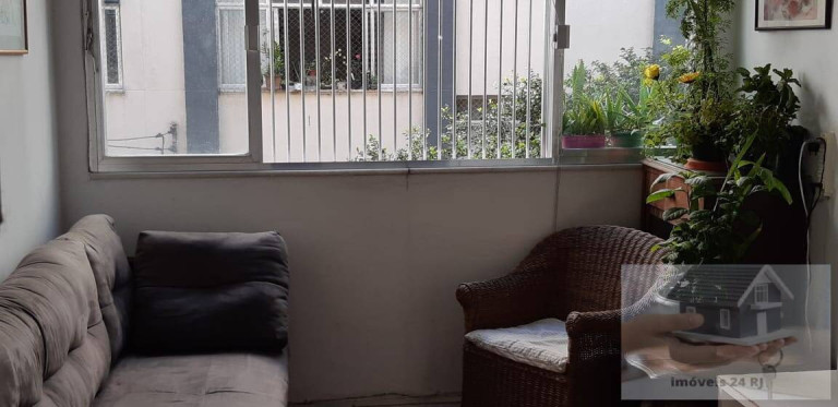 Imagem Apartamento com 2 Quartos à Venda, 50 m² em Laranjeiras - Rio De Janeiro