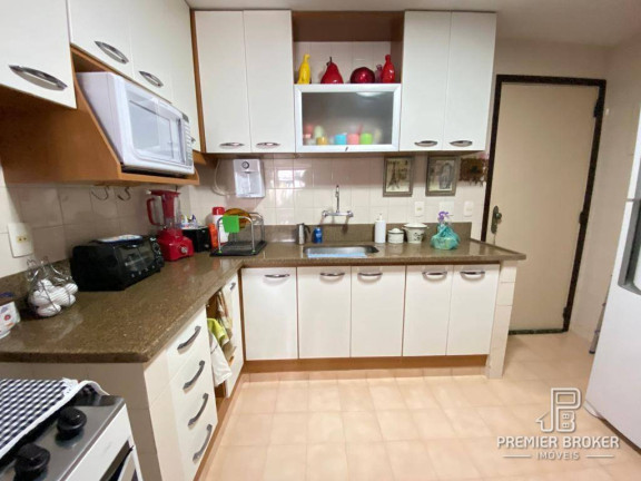 Imagem Apartamento com 2 Quartos à Venda, 72 m² em Vale Do Paraíso - Teresópolis