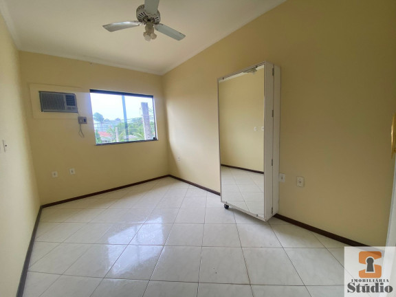 Imagem Casa com 3 Quartos à Venda, 143 m² em Santa Mônica - Feira De Santana