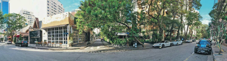 Apartamento à Venda,  em Jardim Europa - São Paulo