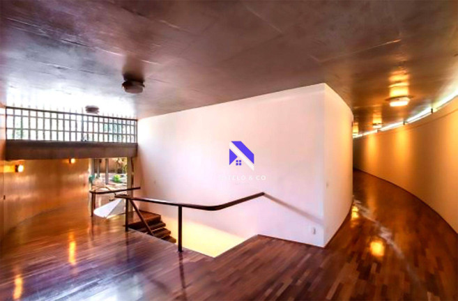 Casa com 5 Quartos à Venda, 670 m² em Alto De Pinheiros - São Paulo