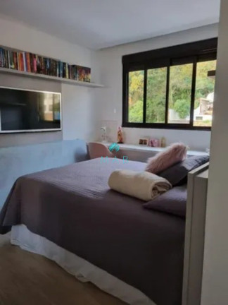 Imagem Casa com 3 Quartos à Venda, 235 m² em Cachoeira Do Bom Jesus - Florianópolis