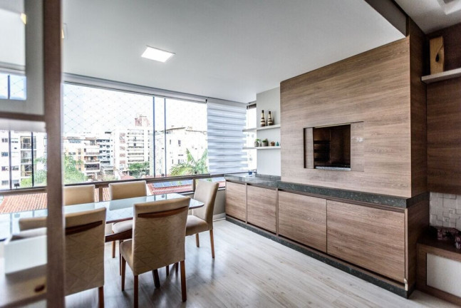 Apartamento com 3 Quartos à Venda, 241 m² em Jardim Lindóia - Porto Alegre