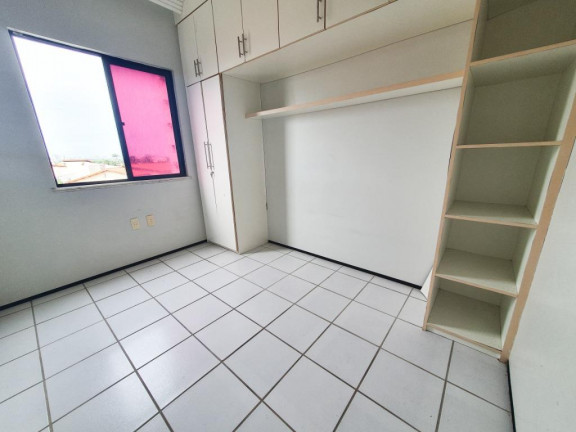 Imagem Apartamento com 3 Quartos à Venda, 63 m² em Sapiranga - Fortaleza