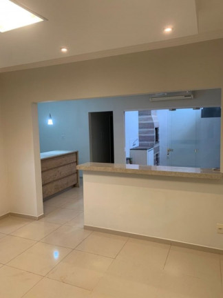 Imagem Casa com 3 Quartos à Venda, 150 m² em Jardim Eugênia - Bauru