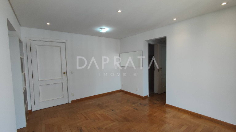 Imagem Apartamento com 3 Quartos para Alugar, 107 m² em Alphaville - Barueri