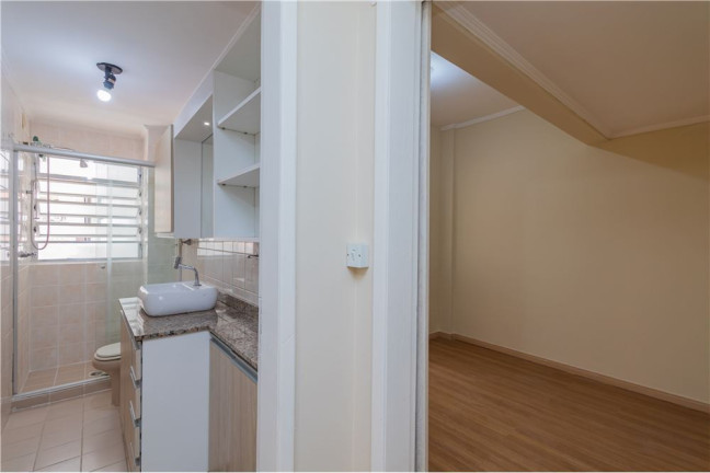 Imagem Apartamento com 1 Quarto à Venda, 54 m² em Floresta - Porto Alegre