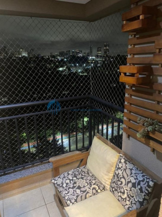 Imagem Apartamento com 3 Quartos à Venda, 76 m² em Jardim Tupanci - Barueri