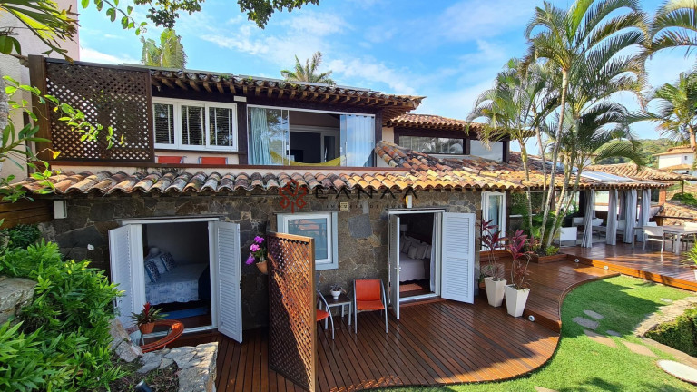 Imagem Casa com 9 Quartos à Venda, 499 m² em João Fernandes - Armação Dos Búzios