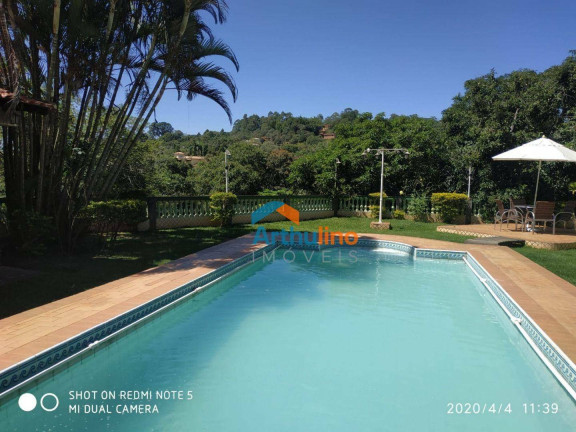 Foto do imóvel: Chácara com 7 Quartos à Venda ou Locação, 400 m² em Saboó - São Roque