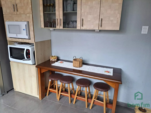 Imagem Casa com 3 Quartos à Venda, 200 m² em Sarandi - Porto Alegre