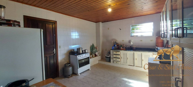 Imagem Casa com 2 Quartos à Venda, 370 m² em Jardim Márcia - Campos Do Jordão