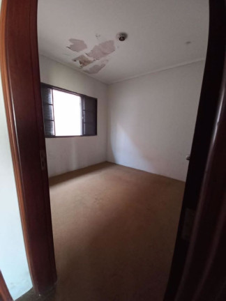 Imagem Casa com 3 Quartos à Venda, 176 m² em Centro - Guararapes