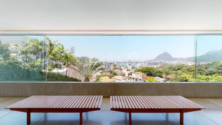 Casa com 4 Quartos à Venda, 1.300 m² em Jardim Botânico - Rio De Janeiro