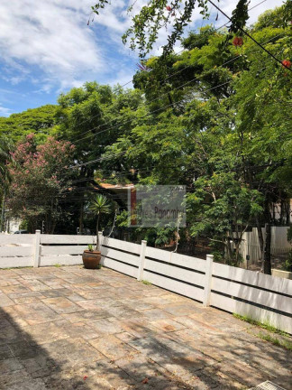 Casa com 4 Quartos à Venda, 550 m² em Pacaembu - São Paulo