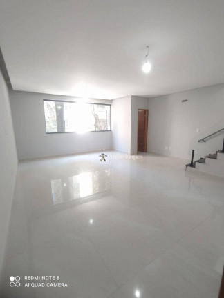 Imagem Casa com 3 Quartos à Venda, 200 m² em Boqueirão - Santos