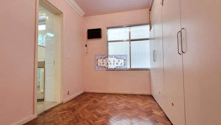 Apartamento com 3 Quartos à Venda, 130 m² em Leme - Rio De Janeiro