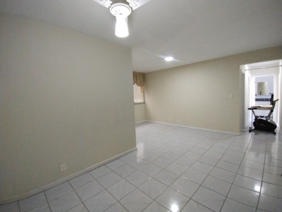 Imagem Apartamento com 2 Quartos à Venda, 84 m² em Centro - Florianópolis