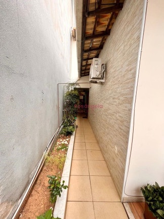 Imagem Casa com 3 Quartos à Venda, 280 m² em Santos Dumont - Vila Velha