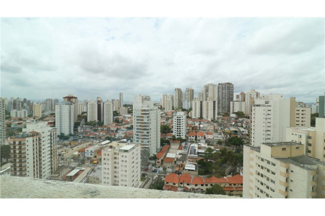 Apartamento com 2 Quartos à Venda, 43 m² em Vila Gumercindo - São Paulo