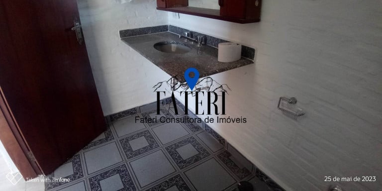 Imagem Casa com 3 Quartos para Alugar, 302 m² em Jardim Maristela - Atibaia