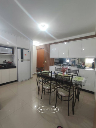 Apartamento com 3 Quartos à Venda, 75 m² em Vila Rosa - Goiânia