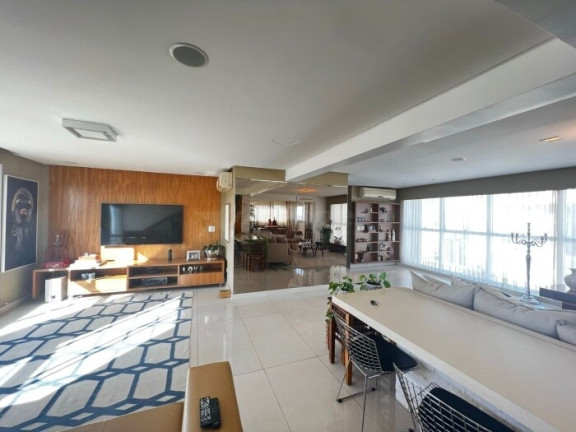 Apartamento com 3 Quartos à Venda, 338 m² em Setor Bueno - Goiânia