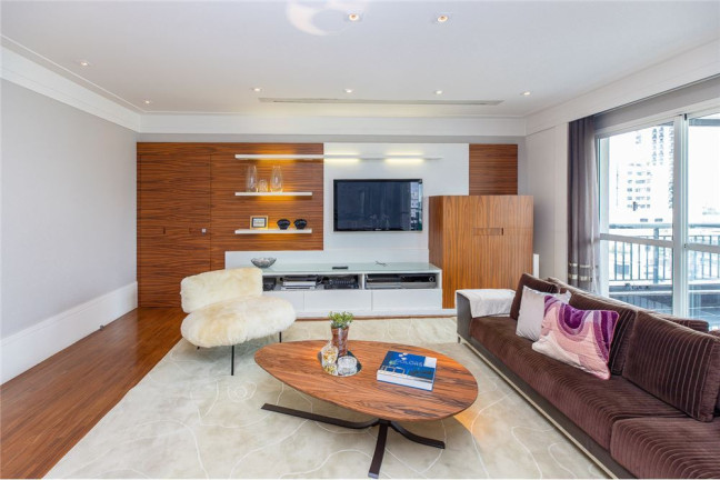 Imagem Apartamento com 3 Quartos à Venda, 633 m² em Moema - São Paulo
