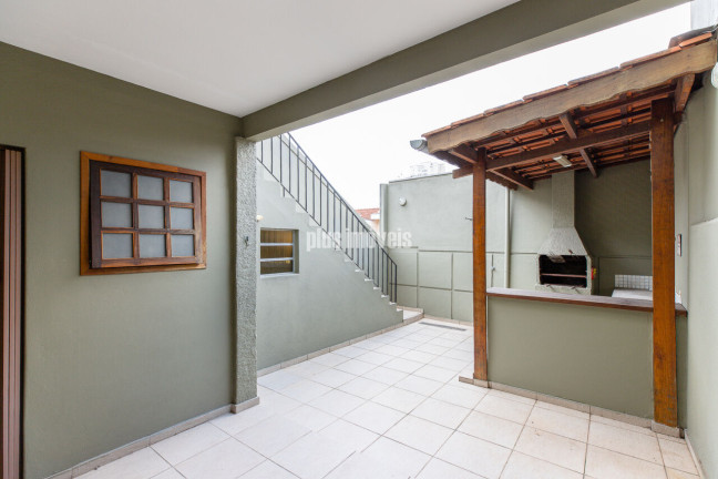 Casa com 3 Quartos à Venda, 185 m² em Jardim Aeroporto - São Paulo