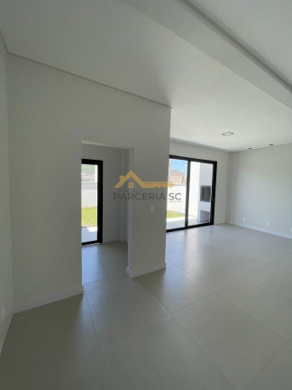 Imagem Casa com 3 Quartos à Venda, 155 m² em Beira Rio - Biguaçu