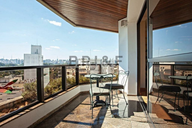 Apartamento com 4 Quartos à Venda, 247 m² em Indianópolis - São Paulo