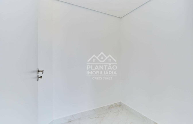 Foto do imóvel: Sobrado com 3 Quartos à Venda, 176 m² em Abranches - Curitiba