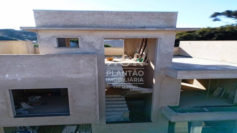 Foto do imóvel: Sobrado com 4 Quartos à Venda, 138 m² em Mercês - Curitiba