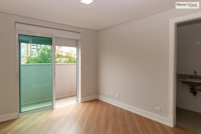 Imagem Apartamento com 2 Quartos à Venda, 77 m² em Centro - Curitiba