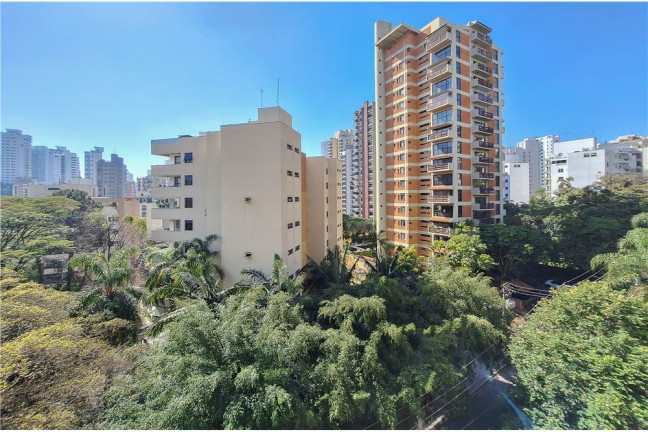 Apartamento com 4 Quartos à Venda, 210 m² em Real Parque - São Paulo