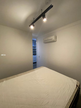 Imagem Apartamento com 1 Quarto à Venda, 105 m² em Rio Branco - Porto Alegre