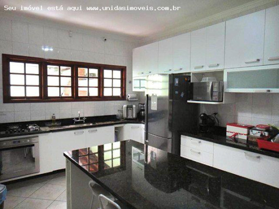 Imagem Casa com 3 Quartos à Venda, 147 m² em Vila Romano - São Paulo