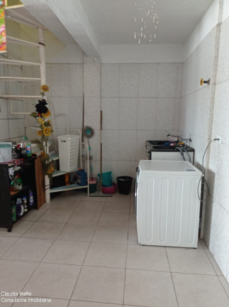 Imagem Casa com 2 Quartos à Venda,  em Piraporinha - Diadema