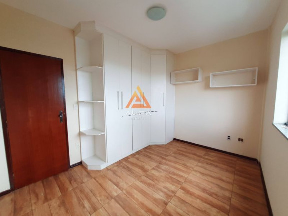 Imagem Apartamento com 2 Quartos à Venda, 70 m²