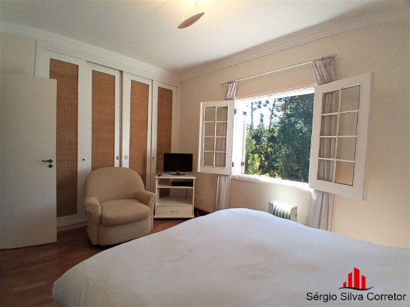 Apartamento com 3 Quartos à Venda, 180 m² em Vila Capivari - Campos Do Jordão