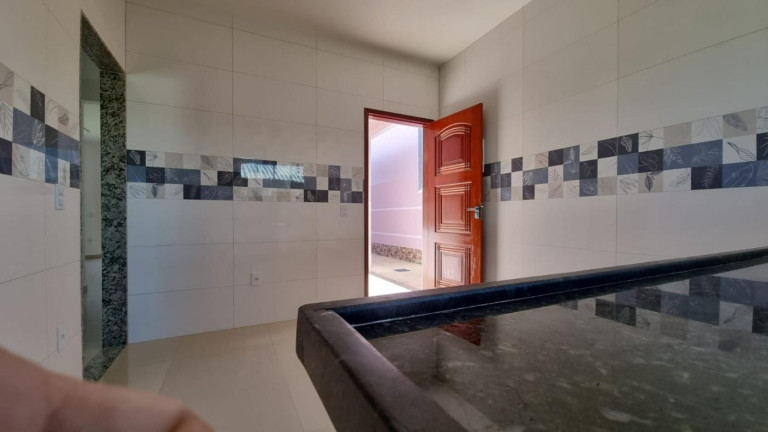 Imagem Casa com 3 Quartos à Venda, 130 m² em Jacone - Saquarema
