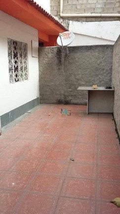 Imagem Casa com 2 Quartos à Venda, 198 m² em Campo Grande - Rio De Janeiro