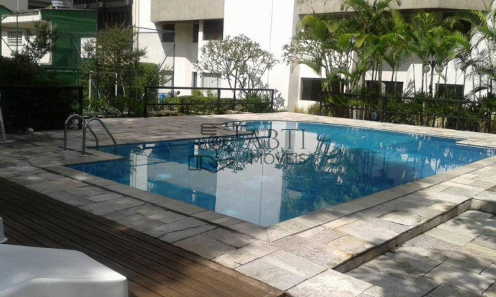 Imagem Apartamento com 3 Quartos à Venda, 110 m² em Moema - São Paulo