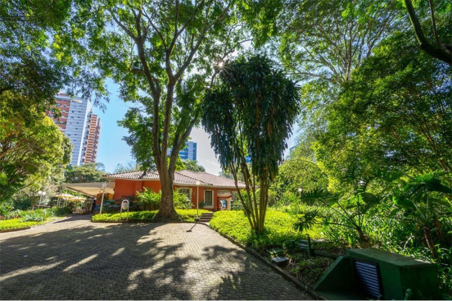 Apartamento com 3 Quartos à Venda, 190 m² em Morumbi - São Paulo