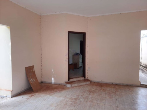 Imagem Casa com 3 Quartos à Venda, 180 m² em Centro - Guararapes