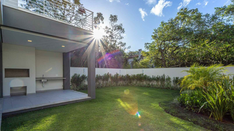 Imagem Imóvel com 3 Quartos à Venda, 440 m² em Pedra Redonda - Porto Alegre