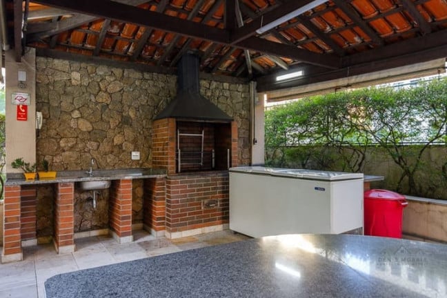 Imagem Apartamento com 4 Quartos à Venda, 249 m² em Vila Suzana - São Paulo