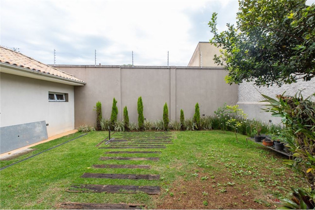 Casa com 4 Quartos à Venda, 395 m² em Sumaré - São Paulo